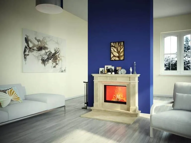 Wohnzimmer mit Kamin